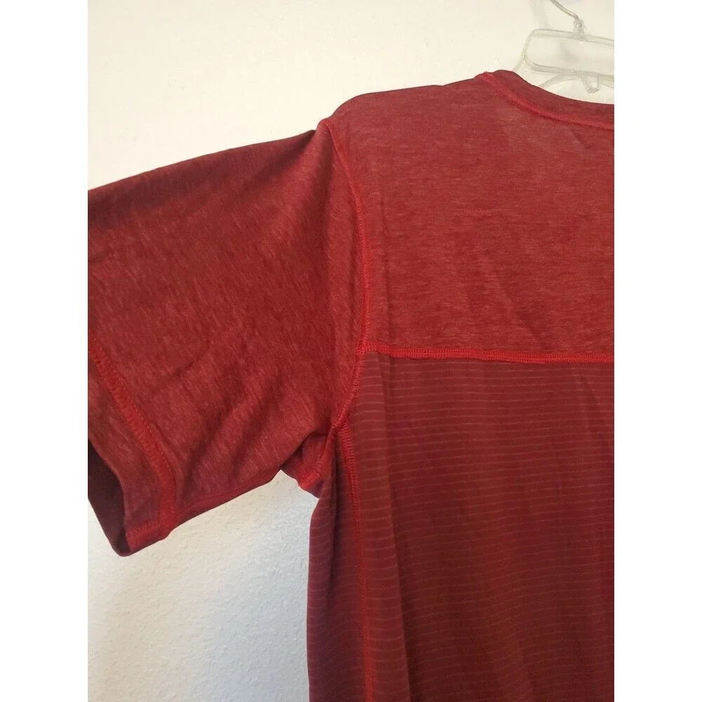 The North Face‎ T-shirt Flash Dry 100% Polyester Men's L Maroon Short Sleeve Tee - Picture 14 of 16